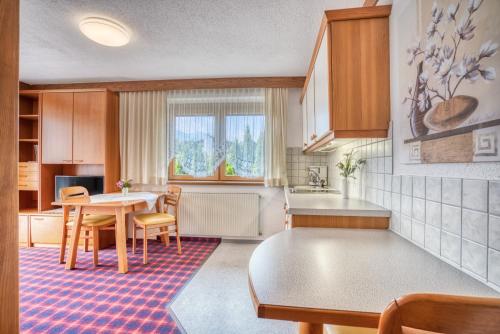 Pension Weirather in Imst