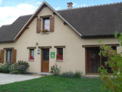 B&B Chaon - Gîte Chaon, 4 pièces, 6 personnes - FR-1-491-185 - Bed and Breakfast Chaon