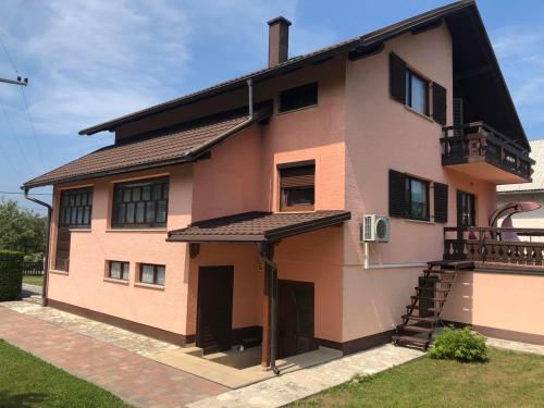  Plitvice Family Apartment, Pension in Korenica bei Bunić