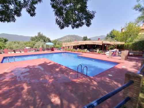 RESORT Vacacional ALDEA VETONIA en HERVAS" PISCINA ABIERTA ideal parejas, familias, grupos, mascotas" chquipark, zonas deportivas CHECK OUT HASTA LAS 20H actividades diarias desdé el 22 de junio