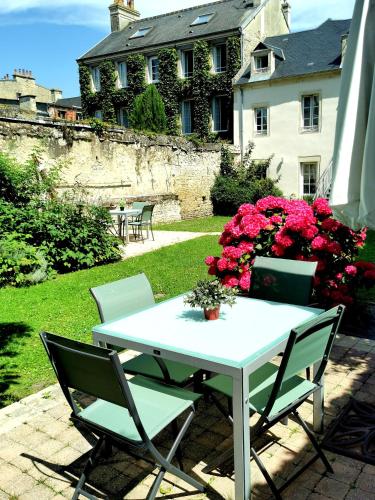 Apt cosy centre ville Bayeux avec terrasse ou extérieur proche plages du débarquement