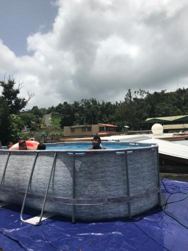 Los Monchis de Guavate inn