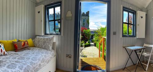 Holly Hut Shepherds Hut