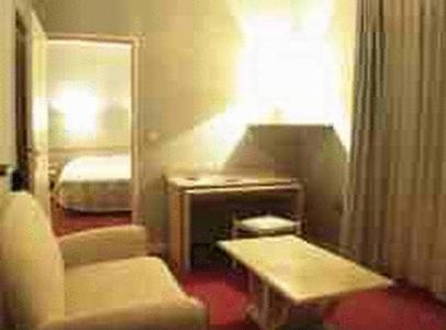 Le Central - image 6