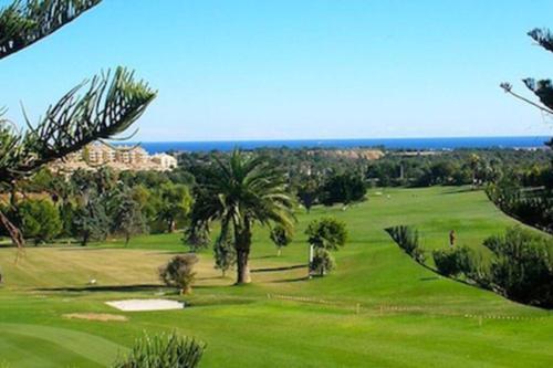Luxueux appartement neuf Campoamor Orihuela Costa Vue mer Piscines Ideal pour golfeurs