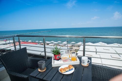 Lux VIP Apartments 3
