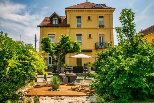 Exterior view, HOTEL DES DAUPHINS in Other
