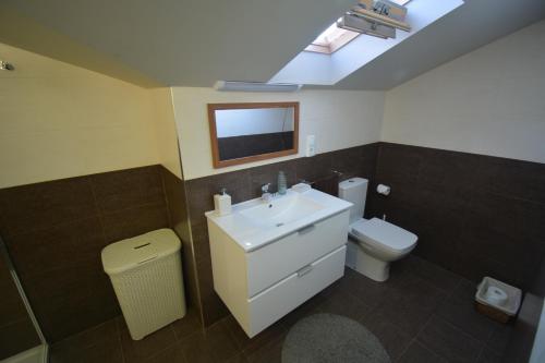  Impresionante casa rústica con piscina in Meis