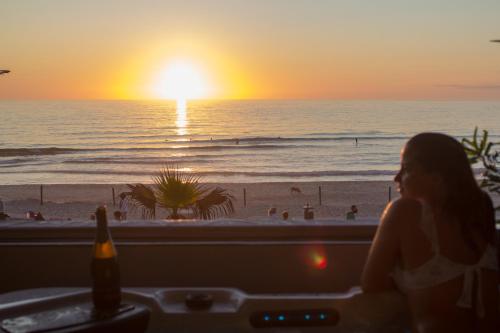 GOLD SUITE T2-PRAIA DO FURADOURO - image 5