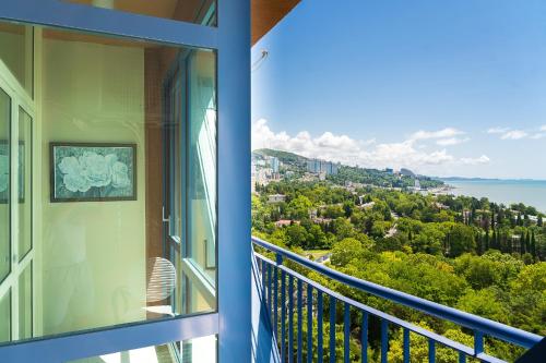 Sea view perfect location - image 12