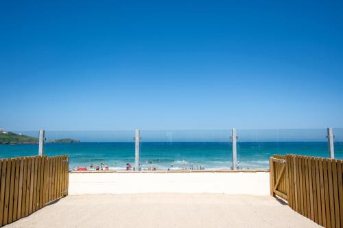 Tolcarne Beach Colonial Restaurant and Rooms – Newquay
