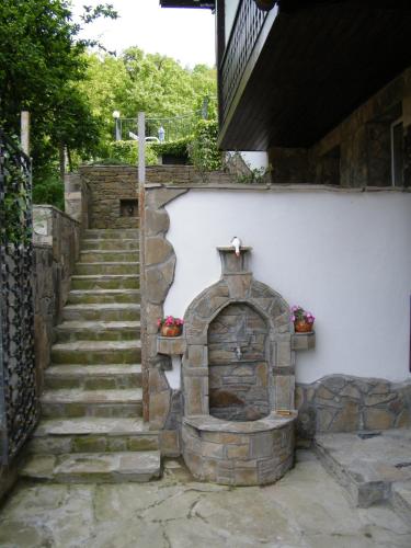 Dārzs, Family Hotel Chiflik Hills in Chiflik
