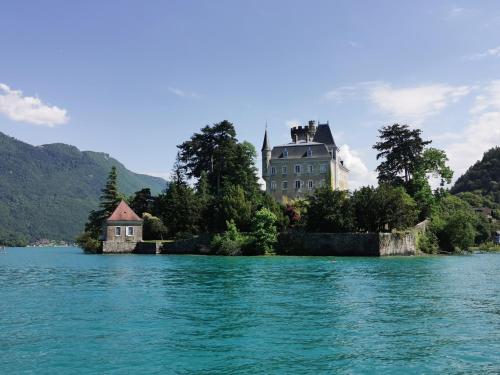 Lac Annecy plage privée, Duplex Baie des voiles