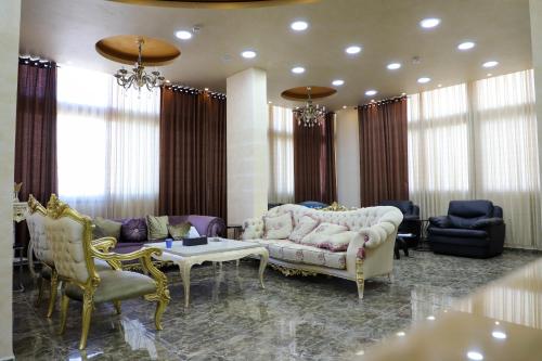 ล็อบบี้, Golden Rose Hotel in นาบลุส