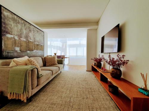 Praça do Chile Deluxe by Lisbon Village Apartments, Лиссабон