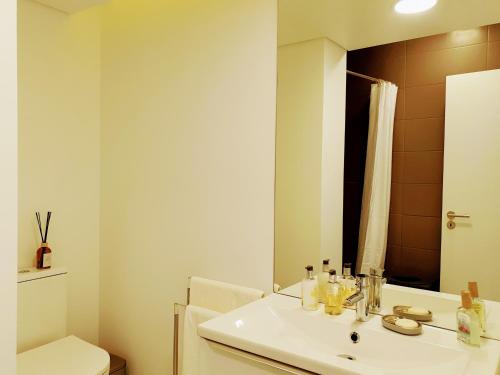 Praca do Chile Deluxe by Lisbon Village Apartments