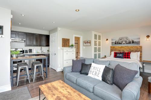 Blue Mountain Creekside Studio at North Creek Resort in 藍山(ON)