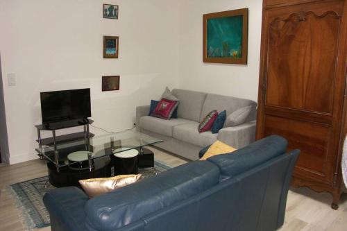 en plein coeur de Talmont, maison connectée à l'esprit rétais (en plein coeur de Talmont, maison connectee a l'esprit retais) in 吉龍德河畔塔爾蒙