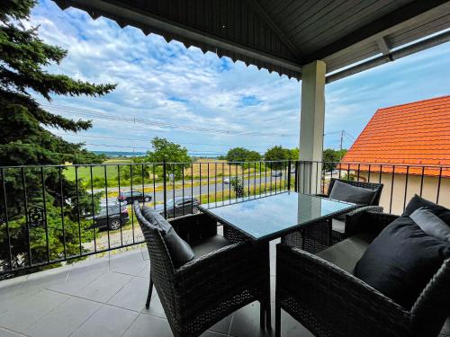 Pine&Chill Apartments in Veszpremi