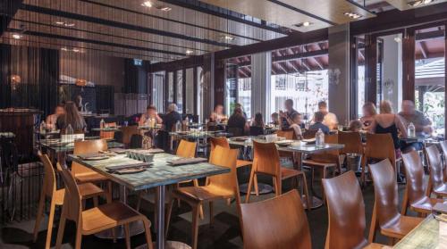 Restaurant, Santai Sands - with Sea and Mountain Glimpses! in Kingscliff