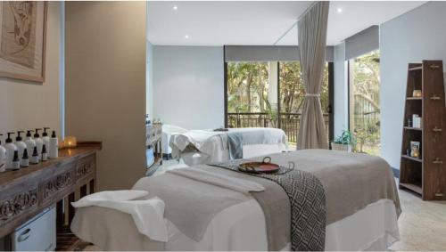 Spa, Santai Sands - with Sea and Mountain Glimpses! in Kingscliff