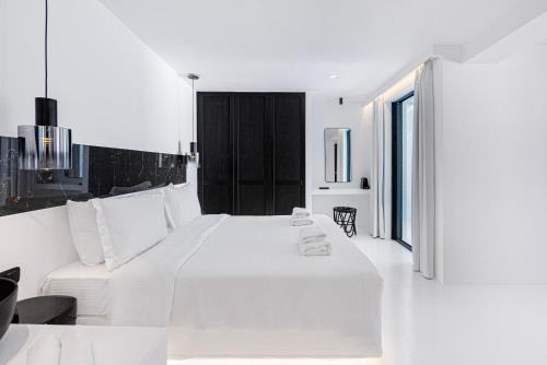 Tagoo Black Mykonos - image 2