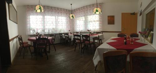 Hotel Gasthaus Felseneck in Staufenberg (Giessen)
