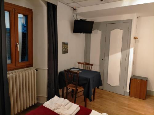 Hotel de Savoie in Annecy
