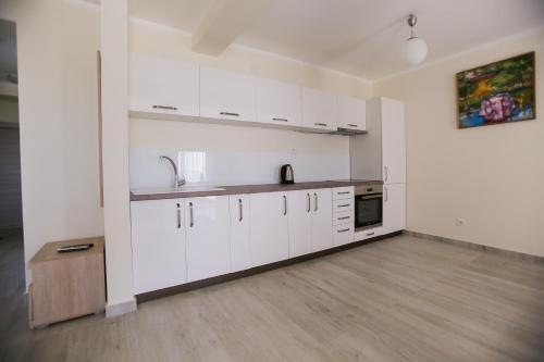 keuken, Villa Blanca in Lucice