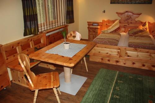 Gasthof Gosausee - image 14