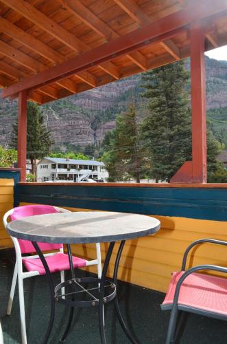 ระเบียง/ชานเรือน, The Ouray Main Street Inn in อูเรย์ (โคโลราโด)