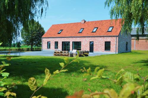 Prachtige Vakantiehoeve voor 20pers gîte à louer Westrozebeke