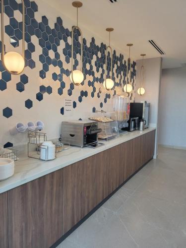 La Quinta Inn & Suites by Wyndham Terrell - main image