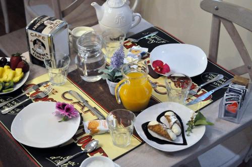 Stupor Mundi Bed and Breakfast - image 11