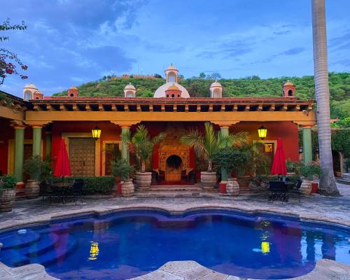 Hacienda de los Santos 2