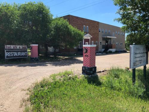 Heritage Place Hotel Gravelbourg