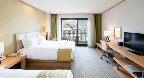 Twin Room with Village View