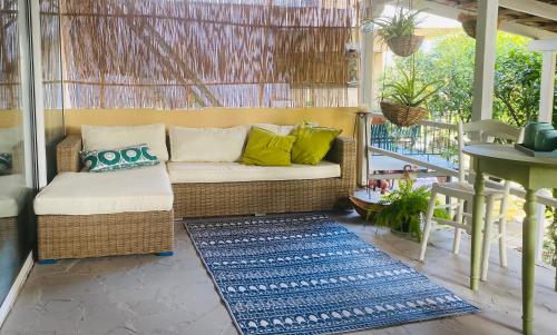 Rex Hotel - Bebeka's in ซาคาโร (อิเลีย)