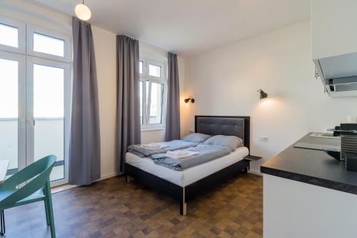 1 double bed
