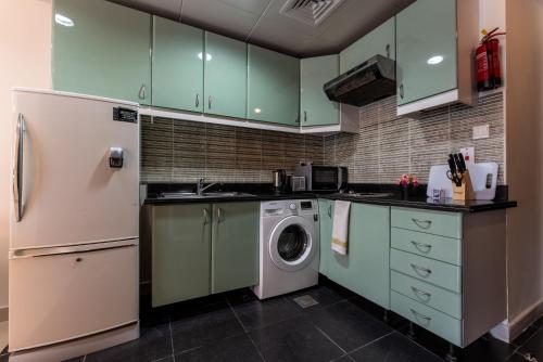 Gulf Oasis Hotel Apartments - image 12