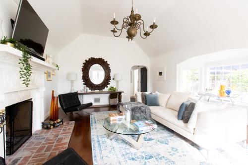 San Marco Drive by onefinestay - main image
