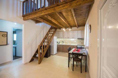 Kitchen, Villa ARETOUSA - Cretan Hospitality in Asterousia
