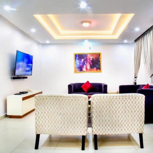 Casa Royal Luxury 3 Three Bedroom Apartmennt/Flat