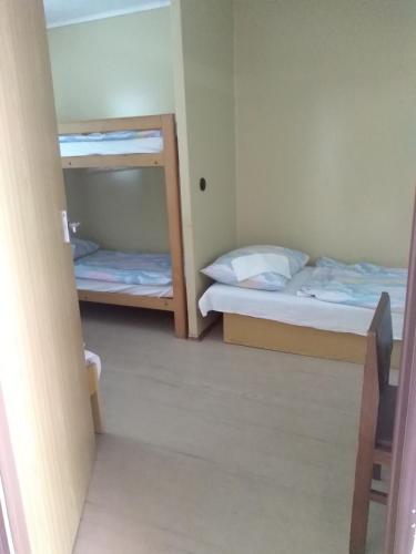 Chatová osada OKÁL (Chatova osada OKAL) in Patince