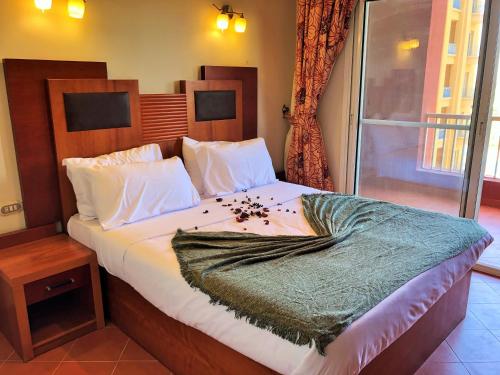 Golf Course & Pool View Elegant Chalet -Porto Golf