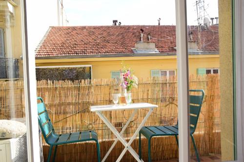 Les Gérardines by EnjoyNice, 3-room with Airco and balcony, Nice