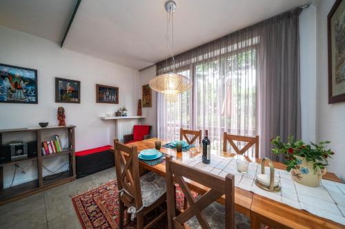 Apartament Chata Toma - image 2