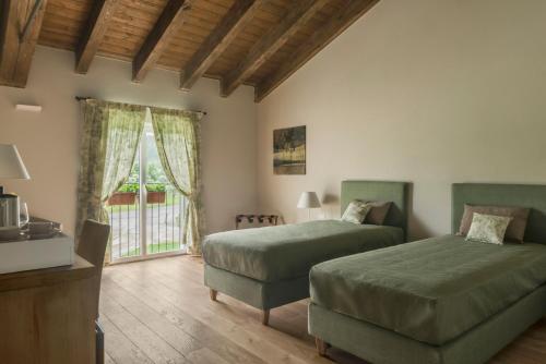 B&B Tassarolo - FORESTERIA DEL GAVI - Bed and Breakfast Tassarolo