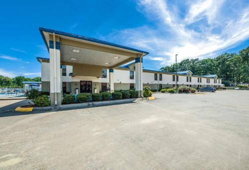 Quality Inn Jacksonville near Little Rock Air Force Base