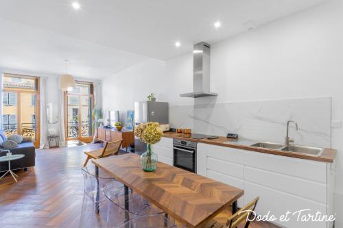 Magnificent 2 bedroom downtown with AC - Dodo et Tartine - Location saisonnière - Toulon